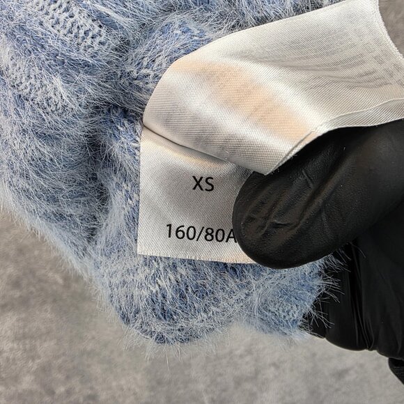 C/MEO Collective Sweater Womens XS Blue White Chevron Fuzzy Crewneck Cropped - Picture 9 of 10